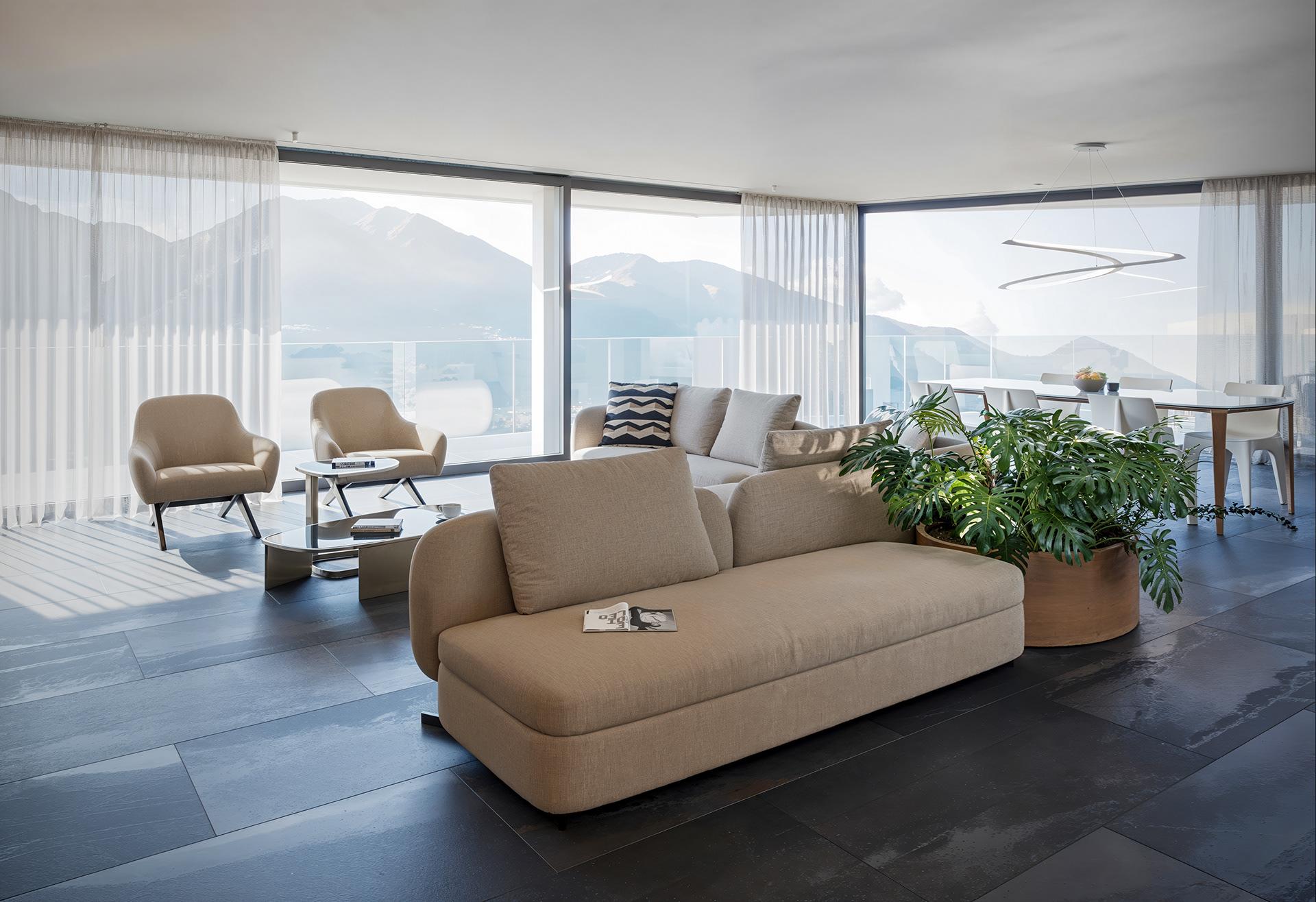 Penthouse on Lake Maggiore