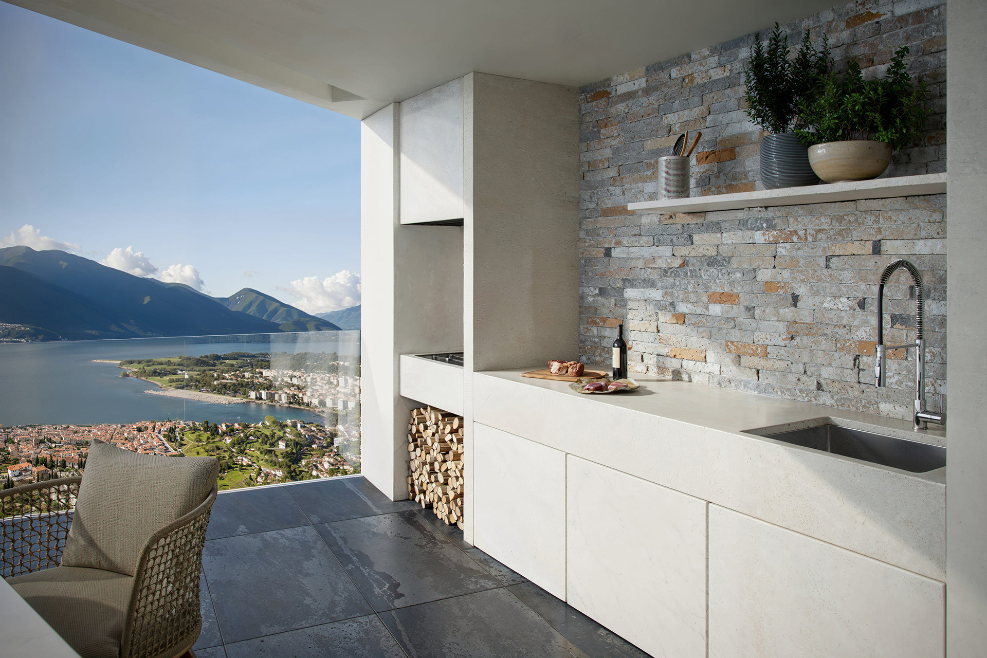 Penthouse on Lake Maggiore — view 5