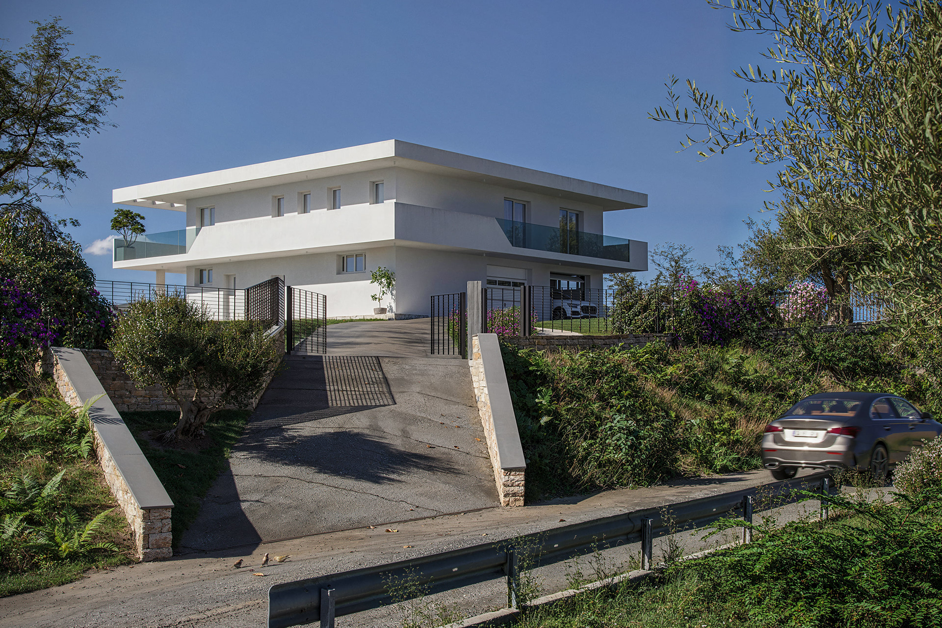 Villa Ulivi — view 2