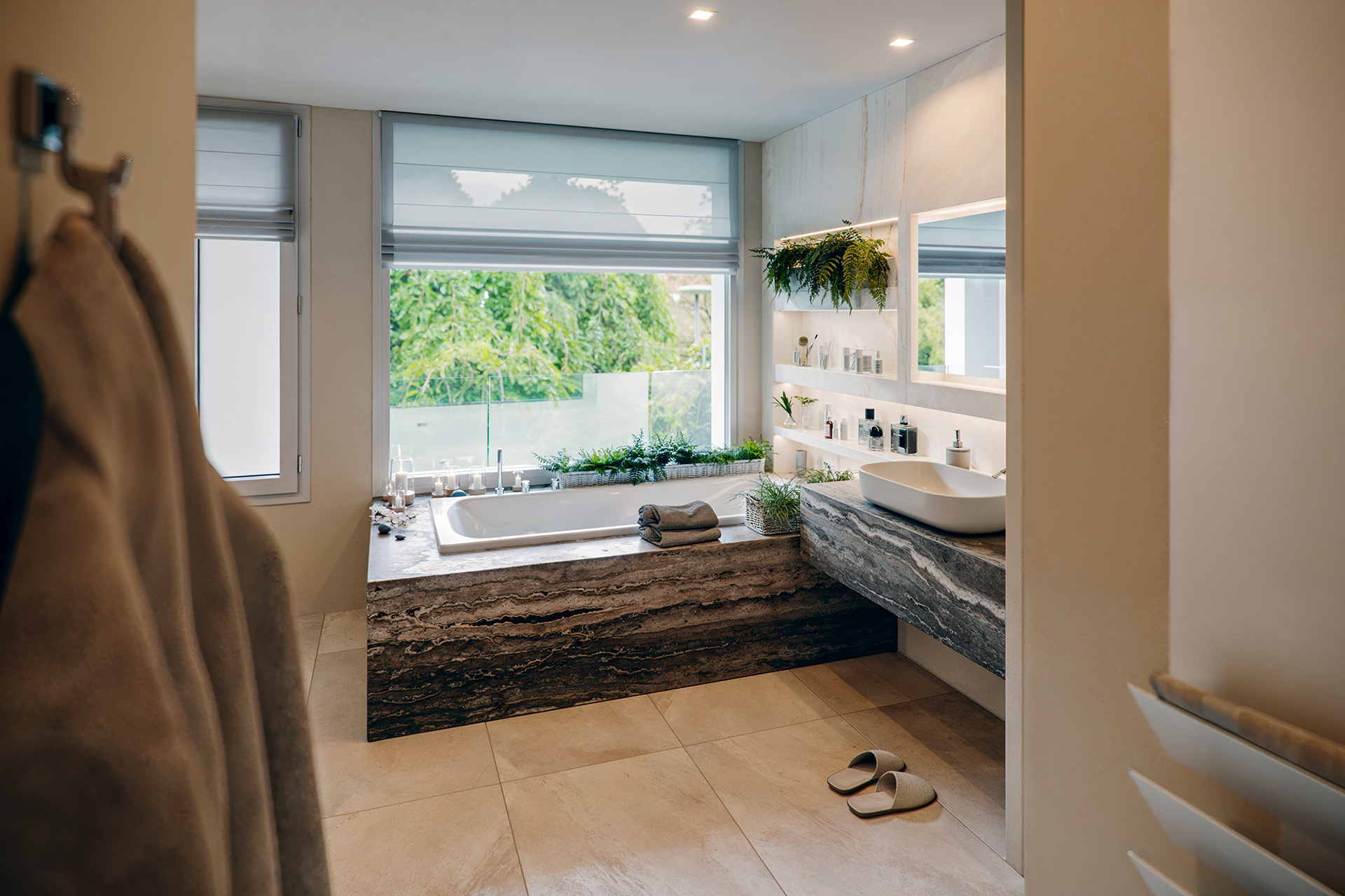 Penthouse on Lake Maggiore — view 12